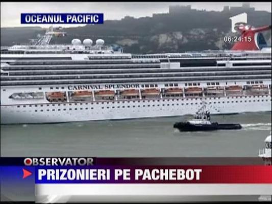 4500 de oameni blocati pe o nava de croaziera avariata de un incendiu
