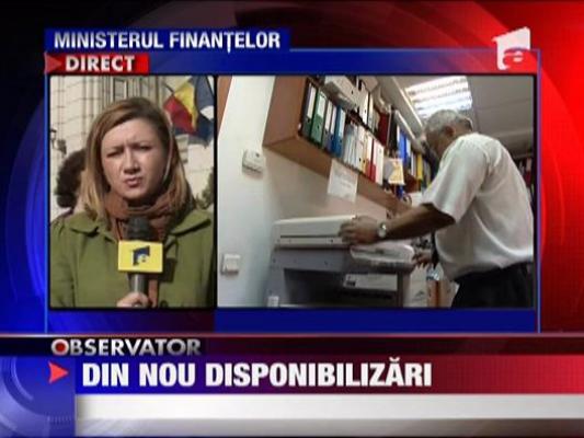 Un nou val de disponibilizari