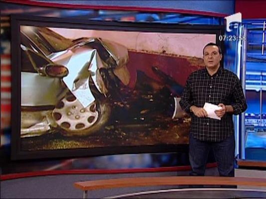 Un sofer din Timisoara a ajuns cu masina in peretele unei case