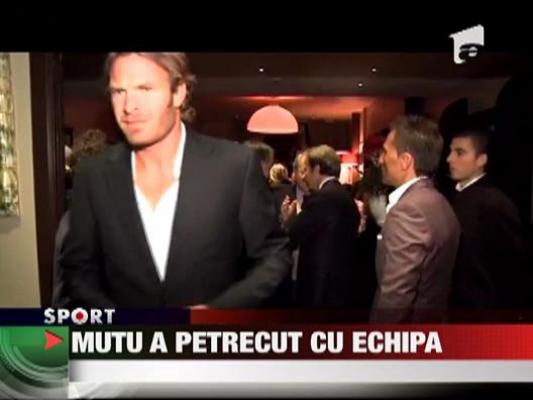 Mutu a petrecut cu echipa