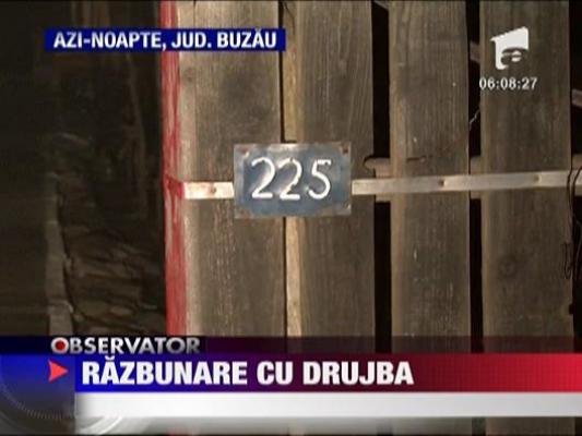 Un tanar de 21 de ani si-a omorat tata cu drujba