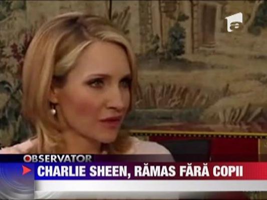 Charlie Sheen a ramas fara copii