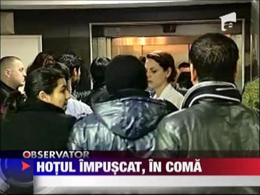 Hotul impuscat in cap de un politist, in stare deosebit de grava