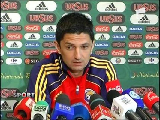 Amatorii de la Luxemburg, artisti in viziunea lui Lucescu