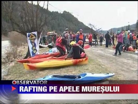 Rafting pe apele Muresului