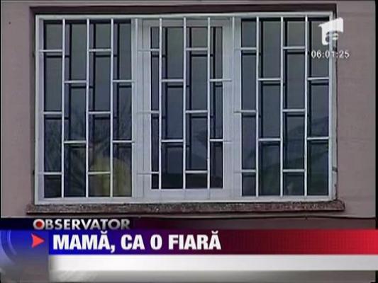 Fetita de doua luni lovita si muscata de propria mama in Vaslui