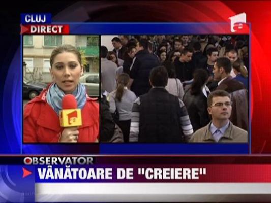 Coada la targul de joburi din Cluj