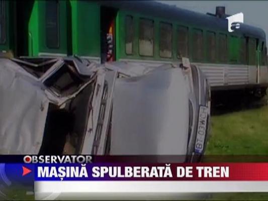 Masina spulberata de tren in Botosani