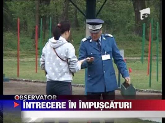 Intrecere in impuscaturi intre politisti