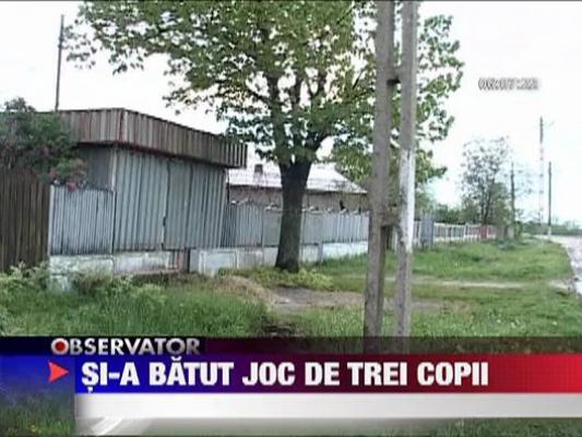 Un tanar de 20 de ani si-a batut joc de trei copii