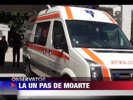 Barbat strivit de acoperisul unei cladiri