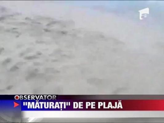 Un Boeing a maturat o plaja plina de oameni