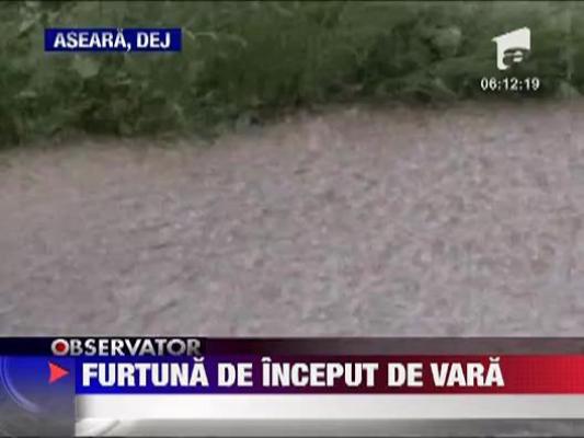 O furtuna a transformat strazile din Dej in adevarate rauri de gheata