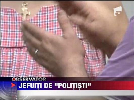 UPDATE / Jefuiti de politisti falsi