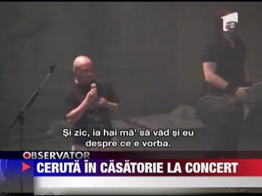 Cerere in casatorie la concertul trupei Lake of Tears