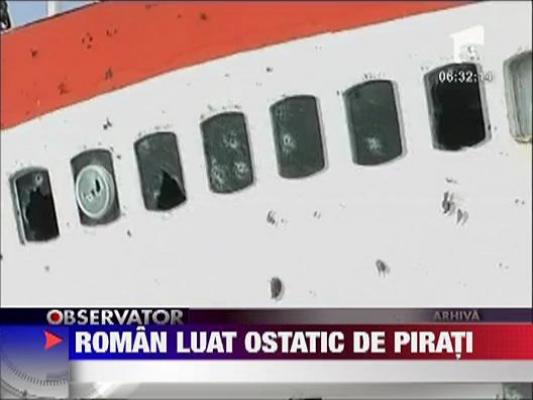 Roman luat ostatic de pirati in largul Nigeriei