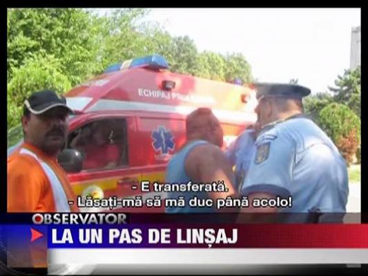 Constanta: O familie de romi a vrut sa omoare o femeie pentru ca i-au accidentat fiica