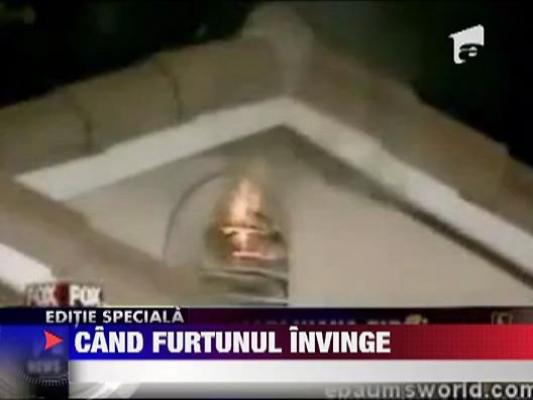 Gafele pompierilor de afara