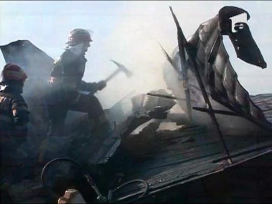 O puternica explozie a zguduit o strada din PLoiesti