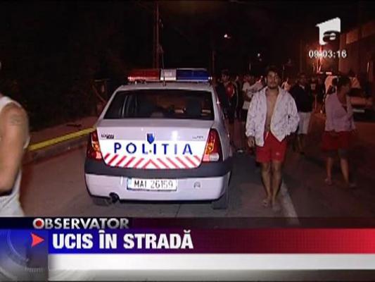 Tanar ucis in plina strada