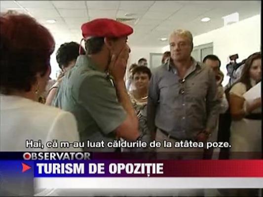 Strategia politica se asorteaza cu fetele frumoase si barbatii aratosi!