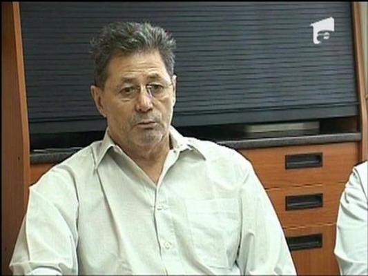 Cornel Dinu, externat