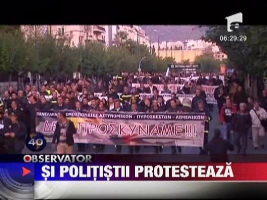 Sute de pompieri, politisti si paznici de coasta au protestat la Atena fata de noile masuri de austeriate