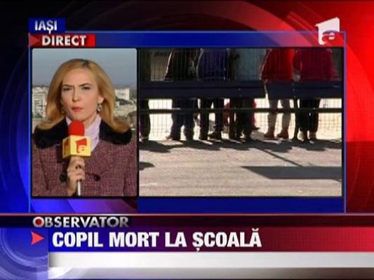 Copil mort la scoala