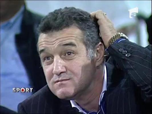 Gigi Becali l-a invatat pe Ilie Stan cum sa joace!