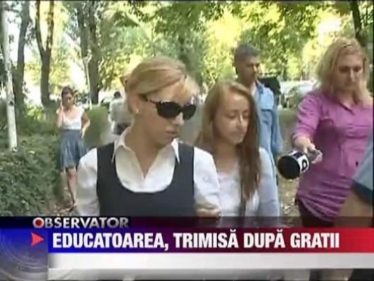 Educatoarea sexy, condamnata la cinci ani de inchisoare‎