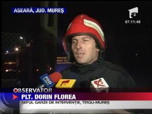 Flacari imense intr-o comuna din Mures