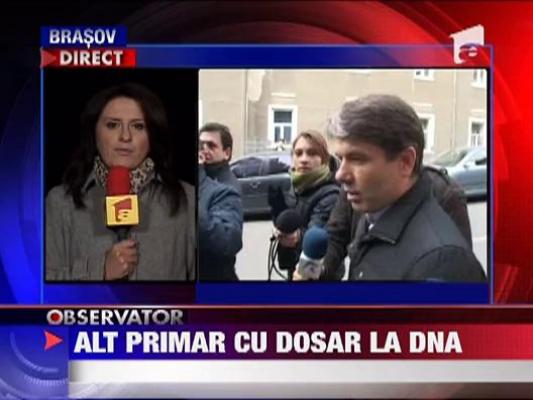 Primarul Brasovului, cercetat pentru complicitate la luare de mita ‎