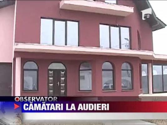 Camatari luati pe sus de mascati