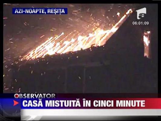 Un incendiu puternic a distrus o gospodarie din Resita in mai putin de cinci minute