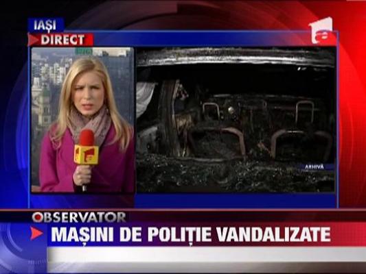 Masini de politie vandalizate in Roman