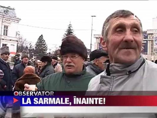 Pitesti: 5.000 de sarmale in fata Primariei