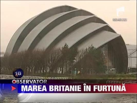 Furtuna periculoasa in Marea Britanie