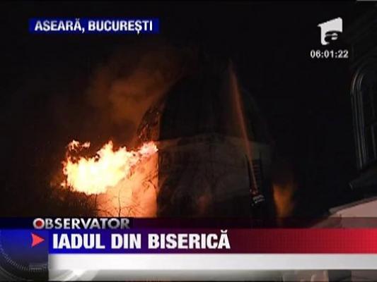 Biserica Sfantul Pantelimon, mistuita de flacari