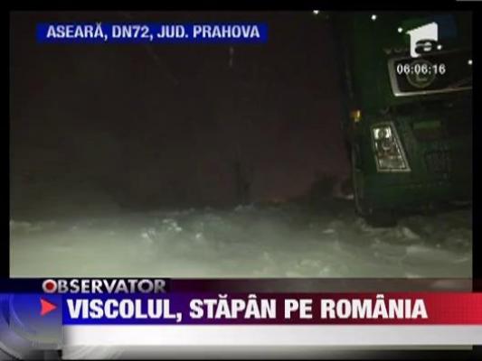 Viscolul a pus stapanire pe tara