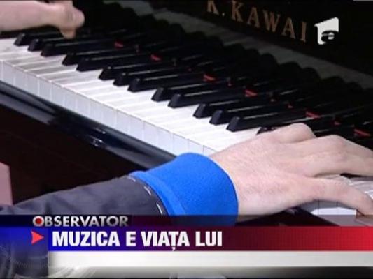Pianist, compozitor si dirijor la doar 17 ani