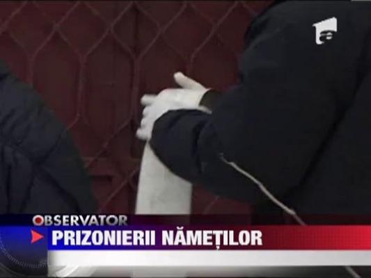 UPDATE / Sute de oameni sunt inca izolati din cauza viscolului