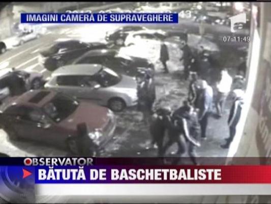 O femeie, batuta de baschetbaliste in club