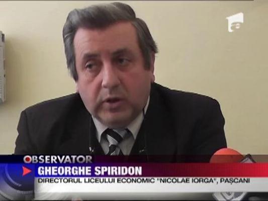 Pe holul scolii, ca in ringul de box
