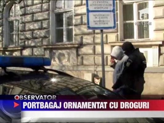 Nepotul sefului SPP Maramures, prins cu portbagajul plin de cannabis