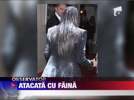 Kim Kardashian a fost atacata cu faina