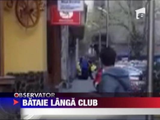 Bataie in fata unui club din centrul Capitalei