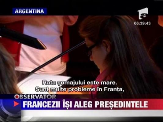Francezii isi aleg presedintele