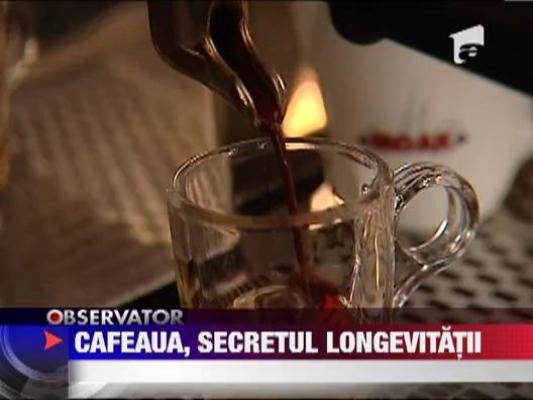 Un consum moderat de cafea te poate ajuta sa traiesti mai mult