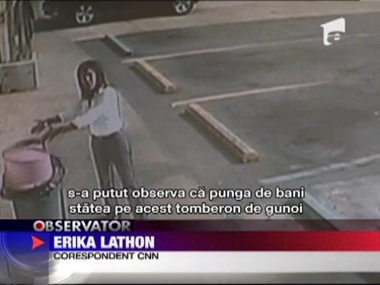 Lectie de spirit civic: Doi americani au gasit 13 mii de dolari pe un tomberon de gunoi si i-au predat politiei!