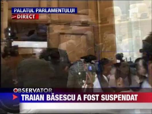 Surse: In urma voturilor, Traian Basescu a fost suspendat